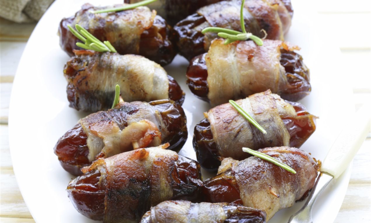 Bacon-Wrapped Dates Recipe | Dr. Oetker