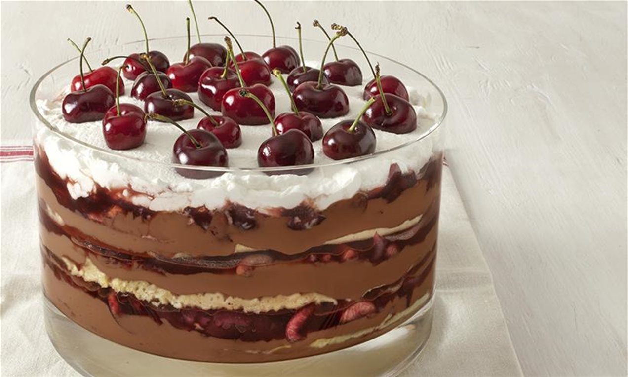 Black Forest Trifle Recipe | Dr. Oetker
